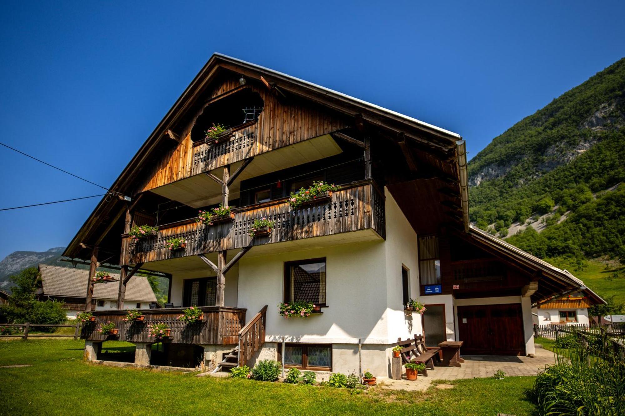 Apartment And Room Mateja Kovacic Bohinj ภายนอก รูปภาพ